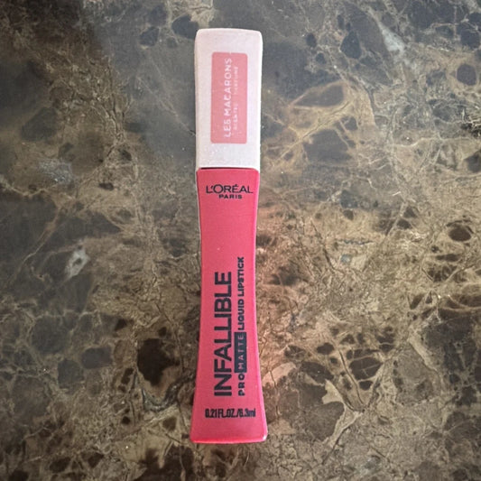 L’Oreal Paris Infallible Pro Matte lipstick in Leg Mazarons shade