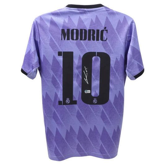 Purple Luka Modric Real Madrid jersey with MODRIC 10 and Beckett Auth included