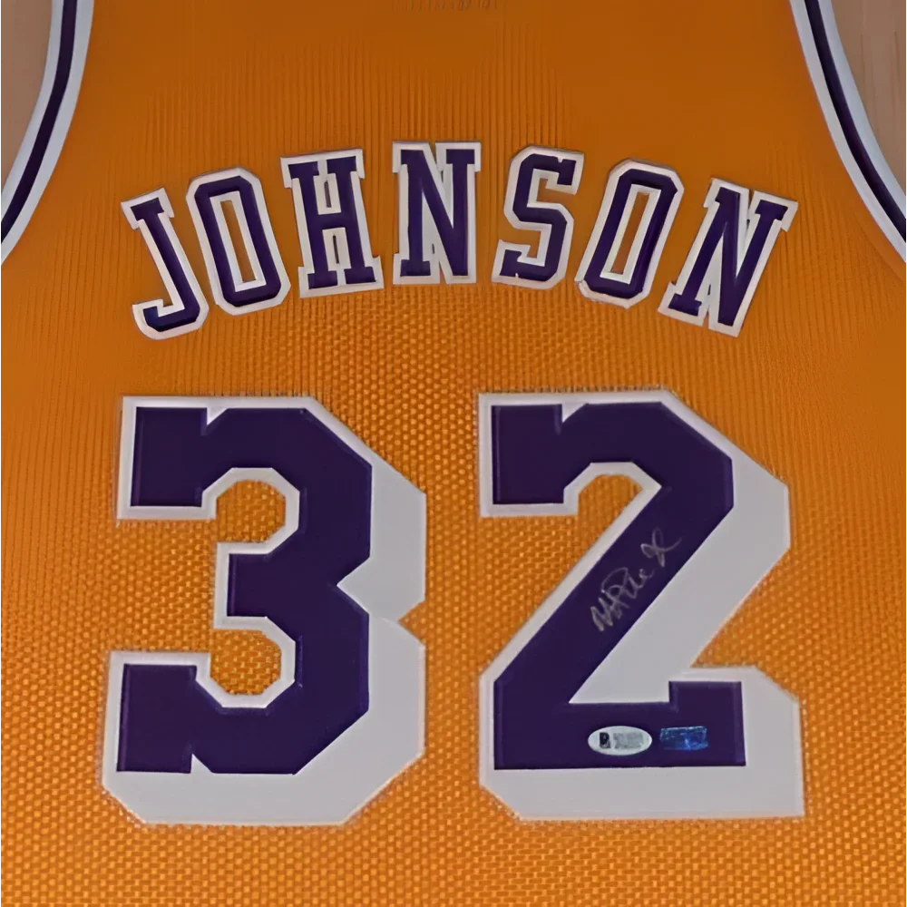Magic Johnson autographed Lakers yellow #32 jersey back, Johnson 32 purple