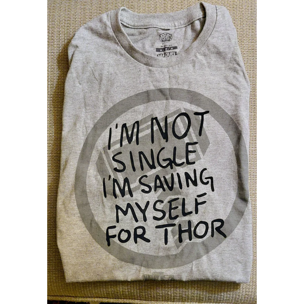 Marvel T-Shirt - I'm Not Single