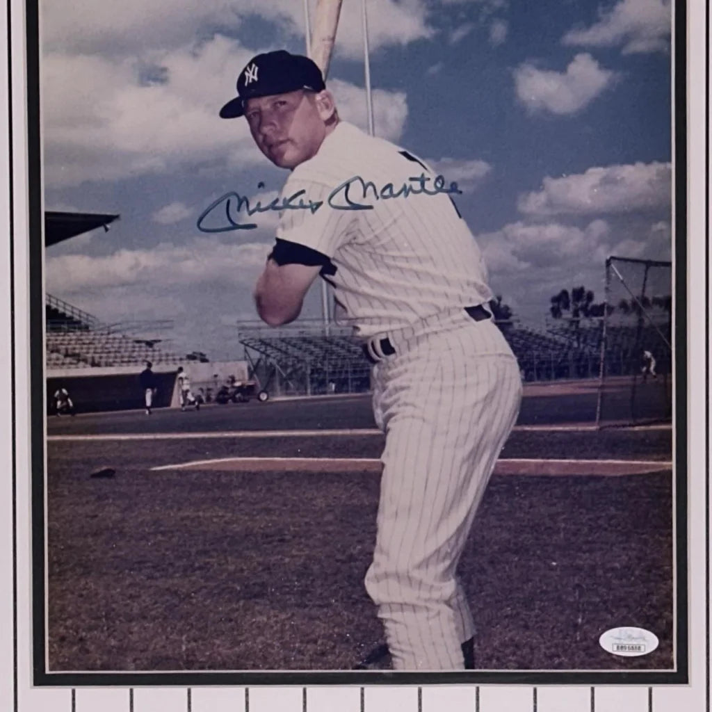 Mickey Mantle signed deluxe framed 11x14 Yankees pinstripe uniform photo