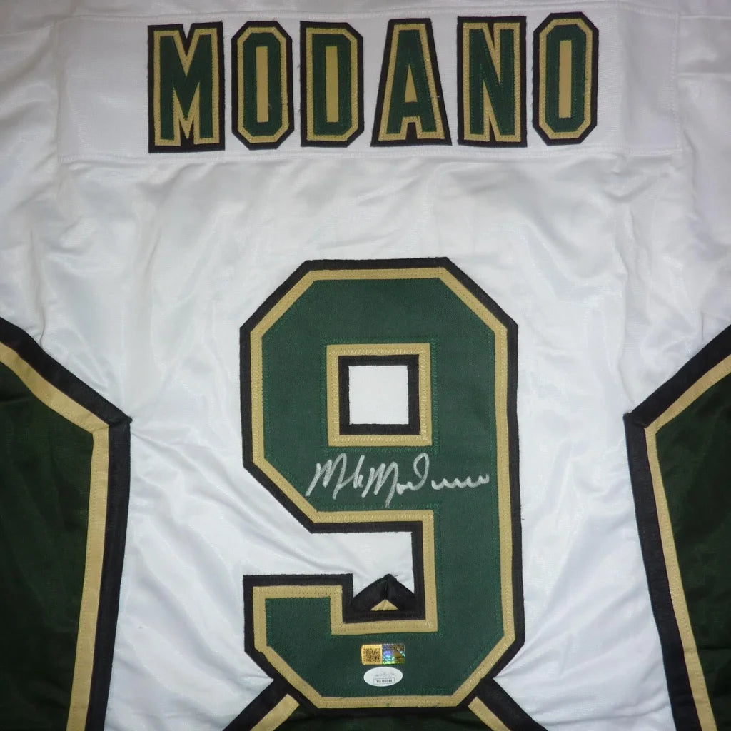 Autographed Dallas Stars white jersey with Modano 9, JSA certified