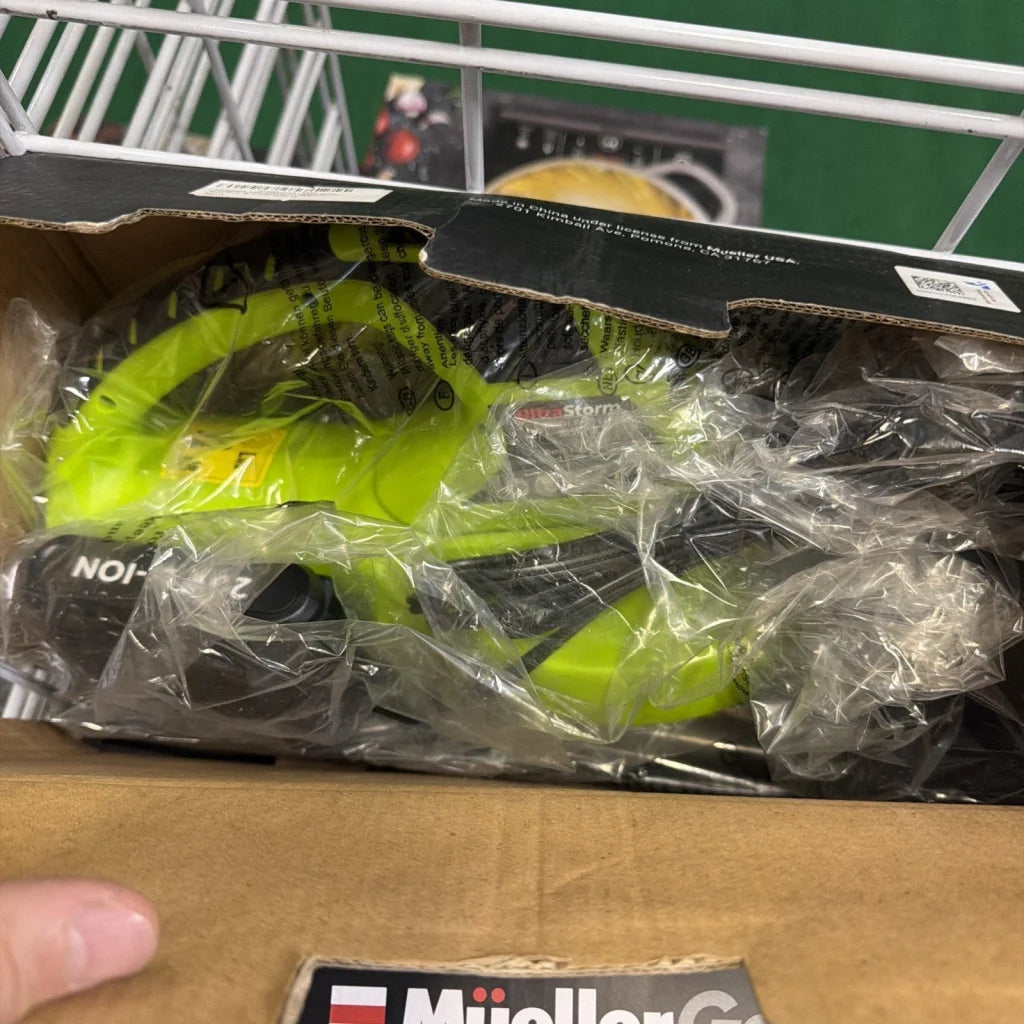 Mueller UltraStorm leaf blower cordless electric 140 MPH in packaging
