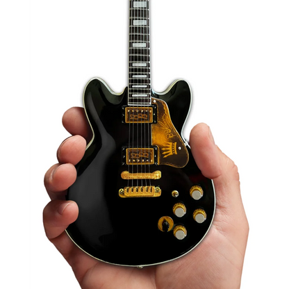 Black Axe Heaven officially licensed BB King guitar model