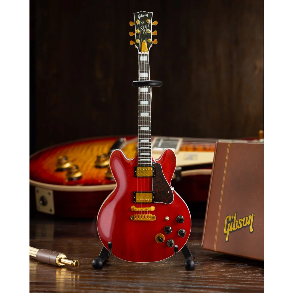 Officially licensed BB King Lucille guitar model by Axe Heaven®