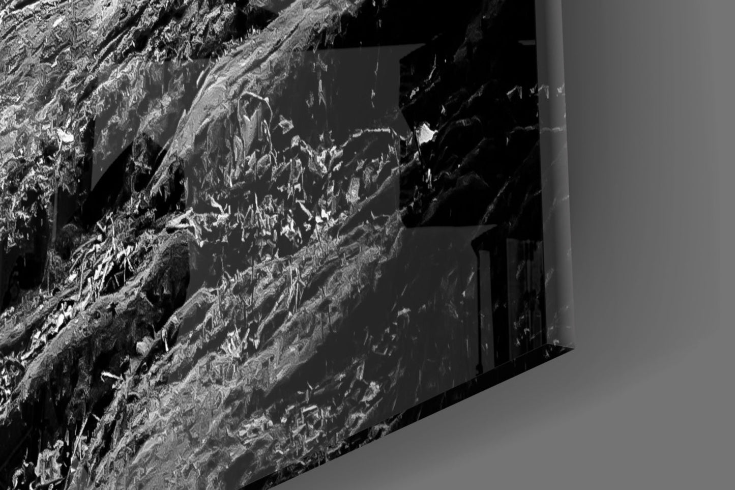 Wolf on Rocky Ridge Glass Wall Art