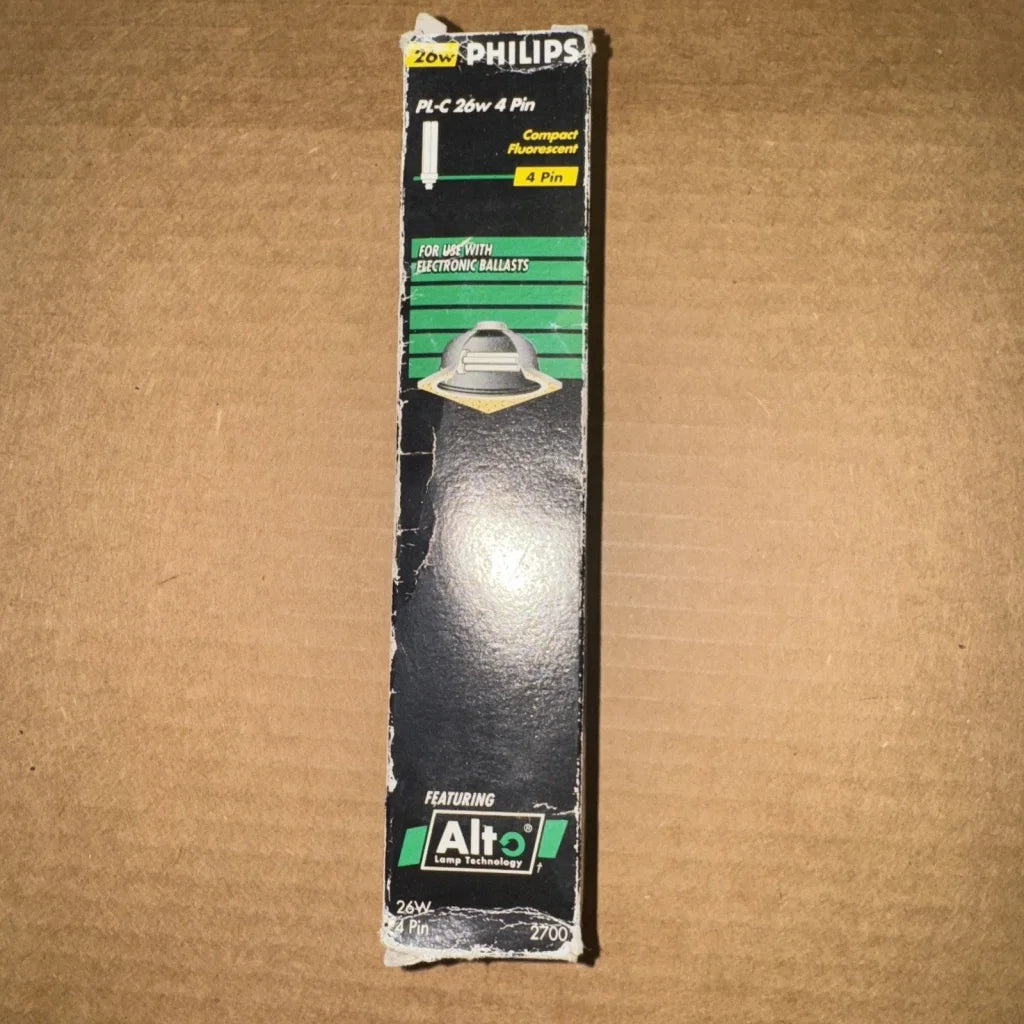 Philips PL-C 26W/827 4-pin base 1CT G24q Alto lamp in black green box