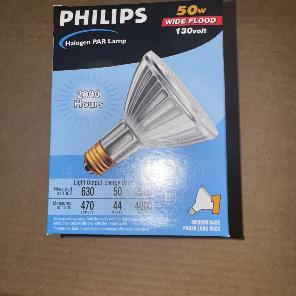 Phillips halogen wide flood light 50W PAR30 470 lumens