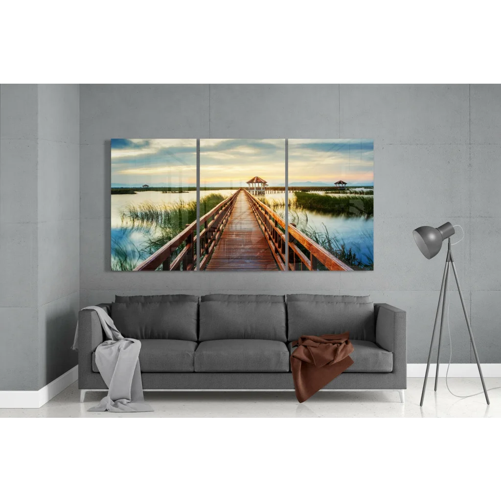 Stunning Glass Wall Art Prints for Your Space | Modern Wall Art Decor | vintageantiquesgifts.com