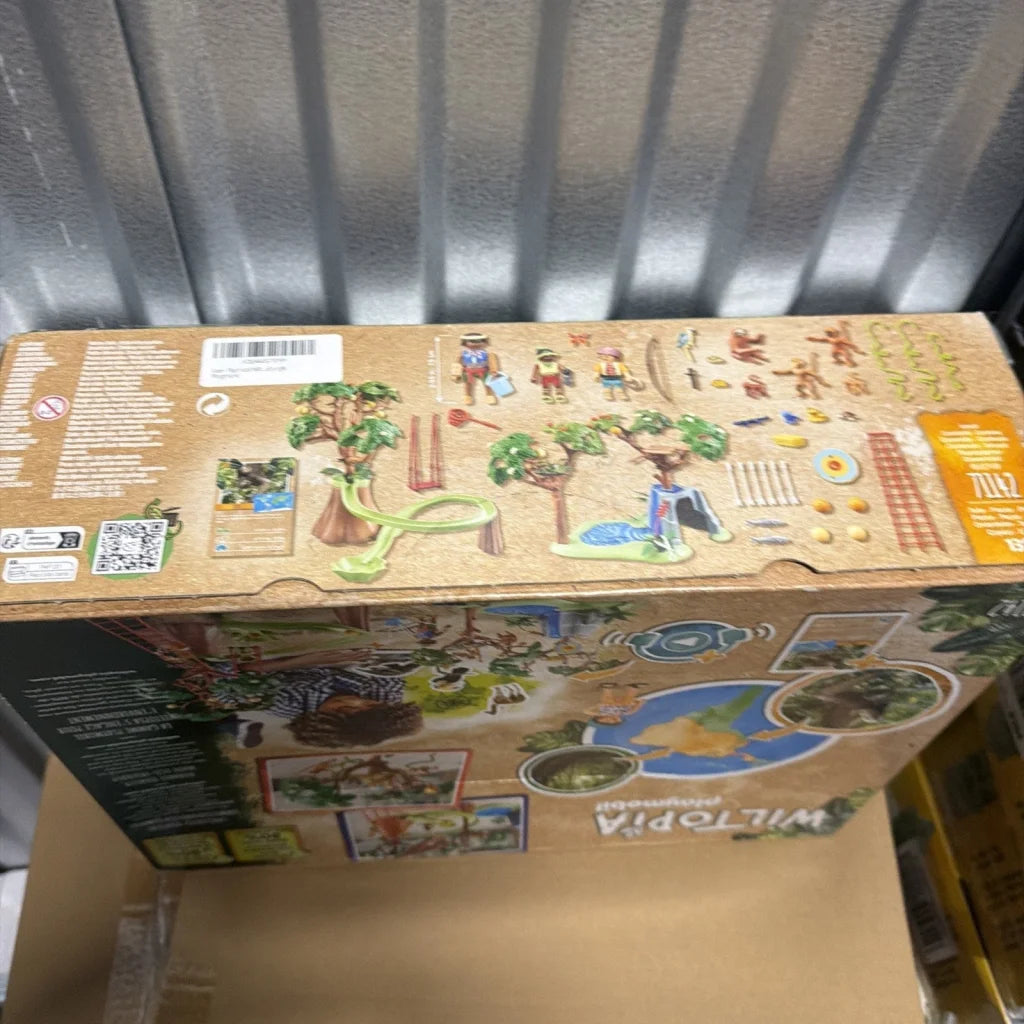 Playmobil Wiltopia Research Tower box with jungle adventure figures
