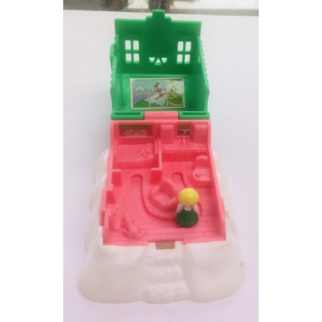 Vintage 1995 Polly Pocket winter chalet ski cabin with green pink toy house