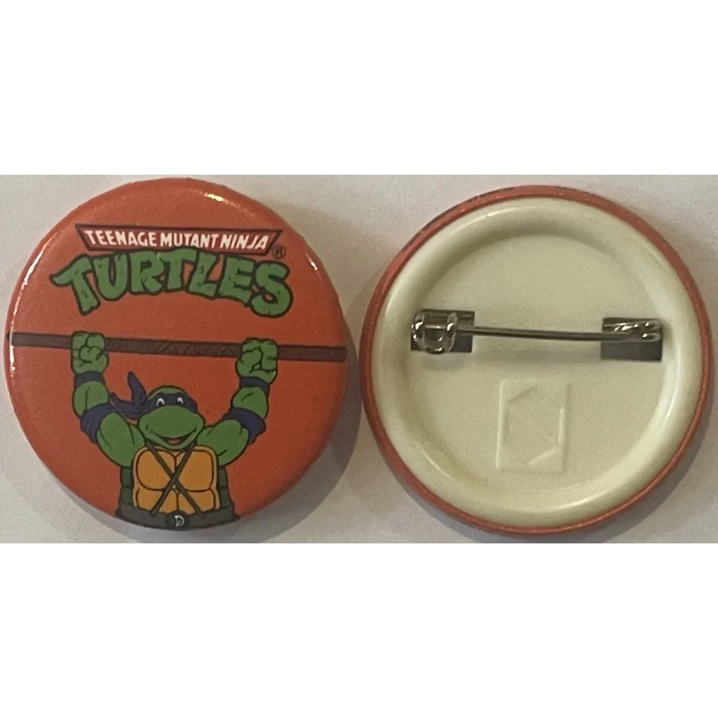 Circular pin badge of Donatello from the classic Ninja Turtles movie collectible