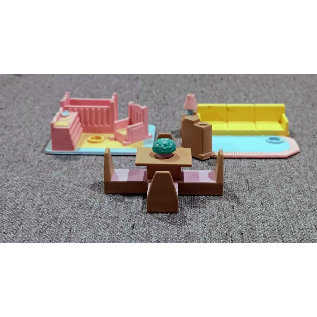 Rare 1994 Polly Pocket My Pretty Dollhouse pastel furniture set