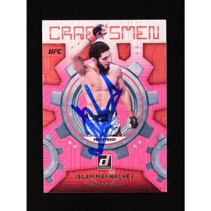 Autographed Islam Makhachev UFC trading card with Beckett Authentication for collectors
