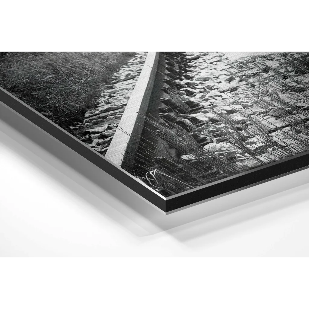 Glass Wall Art Stunning brushed aluminium dibond wall art in black-and-white print on glossy acrylic frame