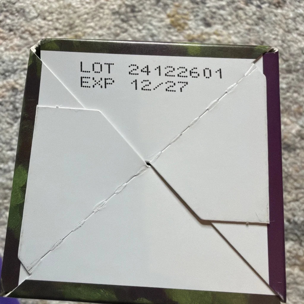 ResVitále Resveratrol 500 mg supplement box back with camo border