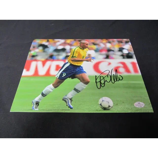 Autographed Ronald Nazario Brazil team photo in yellow and blue uniform for sale