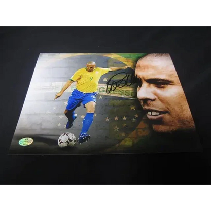 Signed Ronaldo Nazario Brazil soccer 8x10 photo with VSA COA collectible