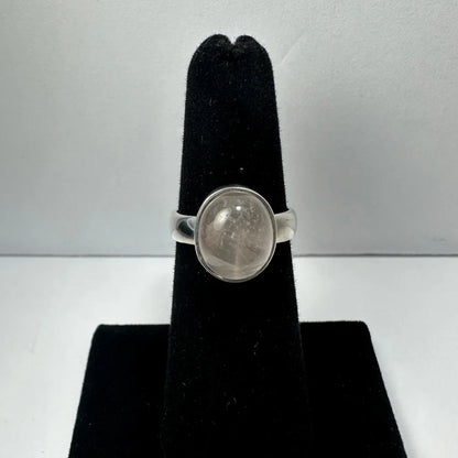 Sparkly rose quartz ring in sterling silver with oval stone