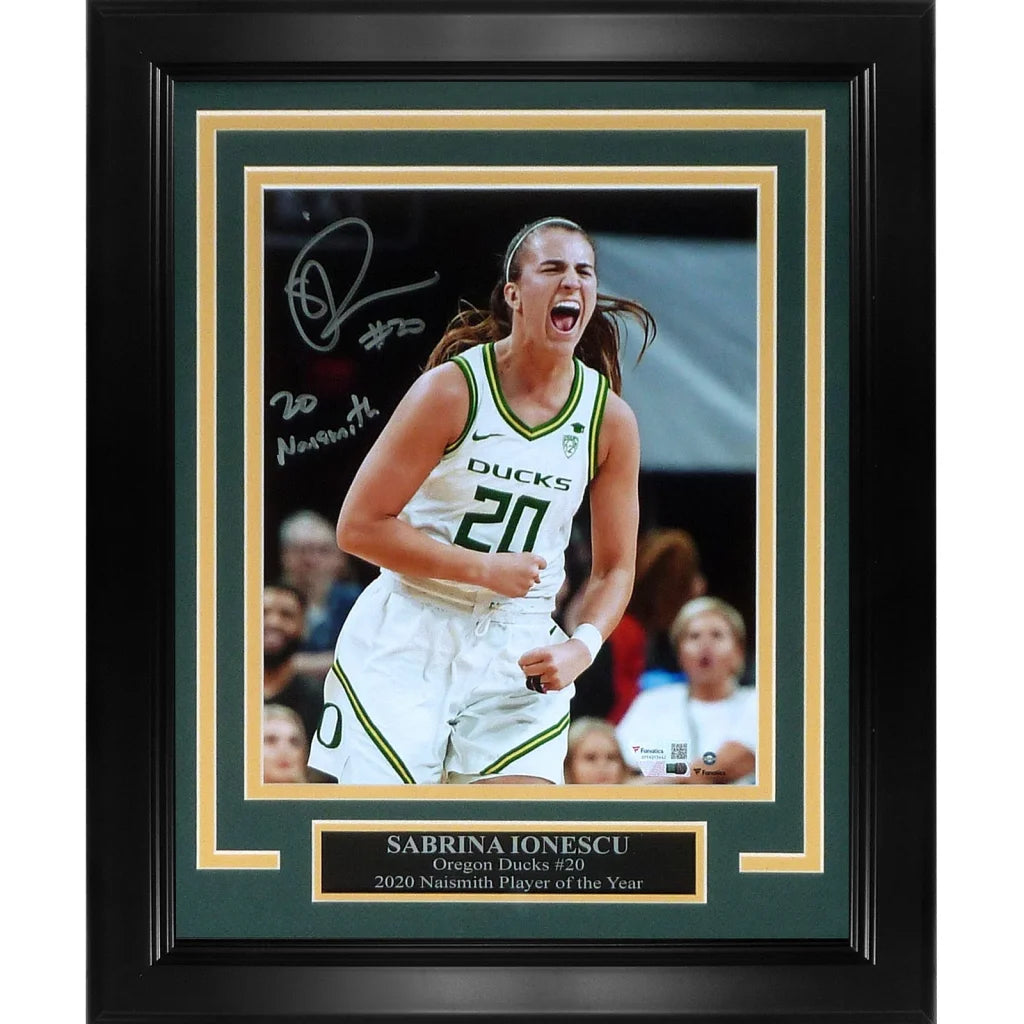 Signed sabrina ionescu autographed oregon ducks deluxe framed 8x10 photo featuring white and green jersey number 20