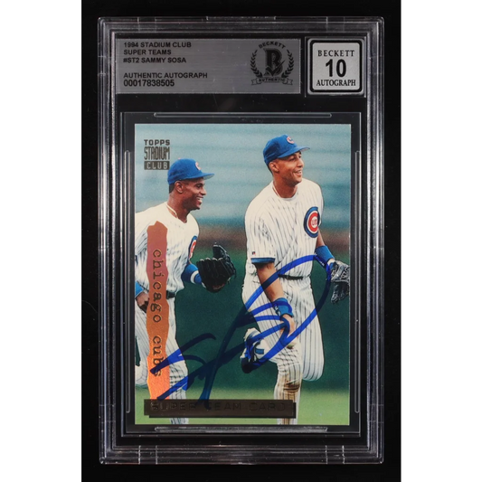Sammy Sosa 1994 Stadium Club autographed BGS 10 encapsulated card