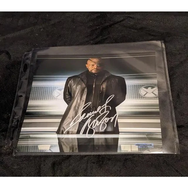 Autographed 8x10 photo of Samuel L Jackson as Nick Fury from Marvel Universe