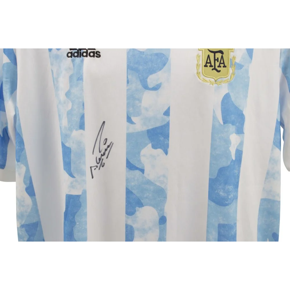 Signed Argentina football jersey featuring Sergio Aguero with Beckett authentication