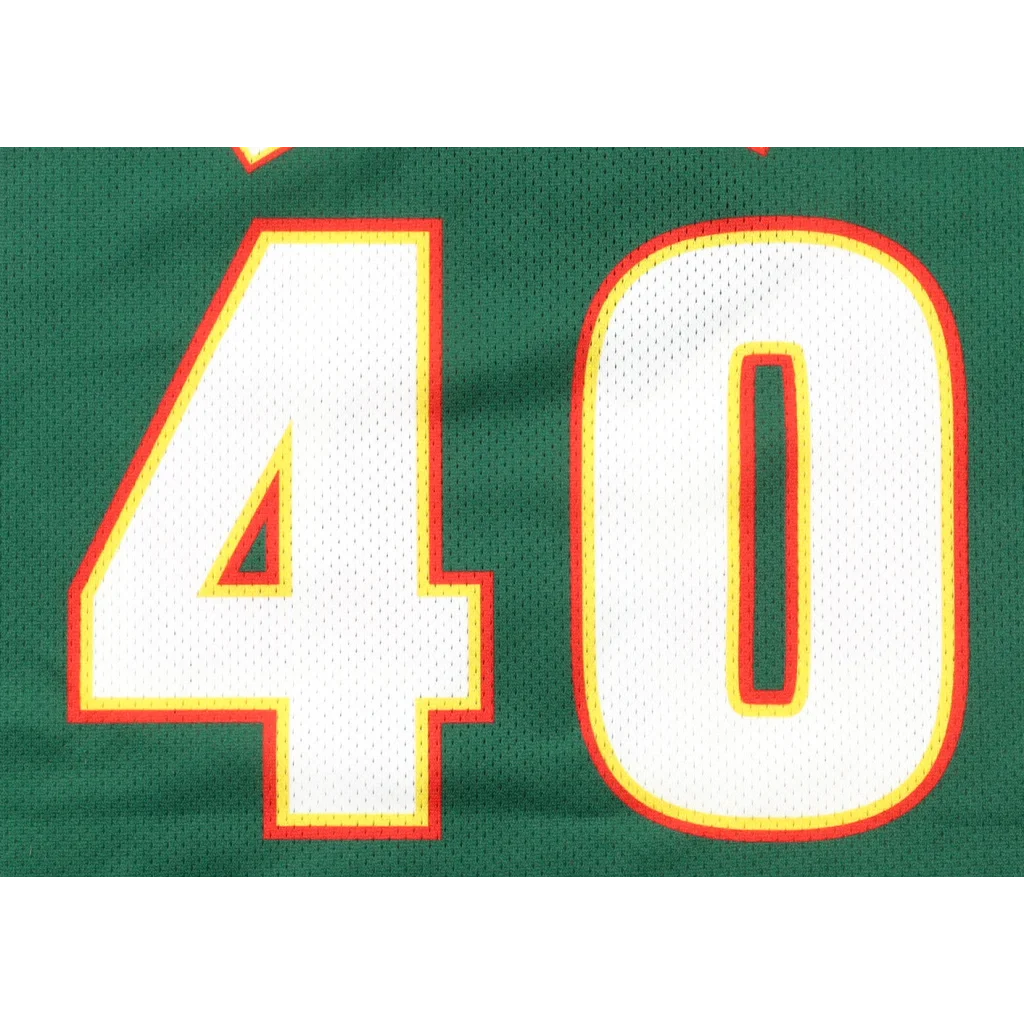 Shawn Kemp SuperSonics Mitchell & Ness authentic jersey back with white 40 number