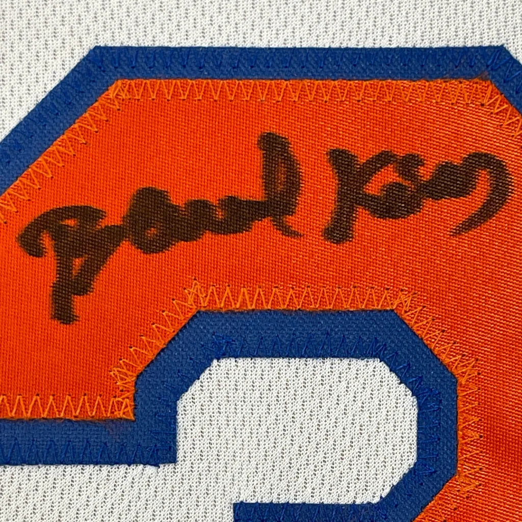 Autographed Bernard King Knicks jersey number for wall display