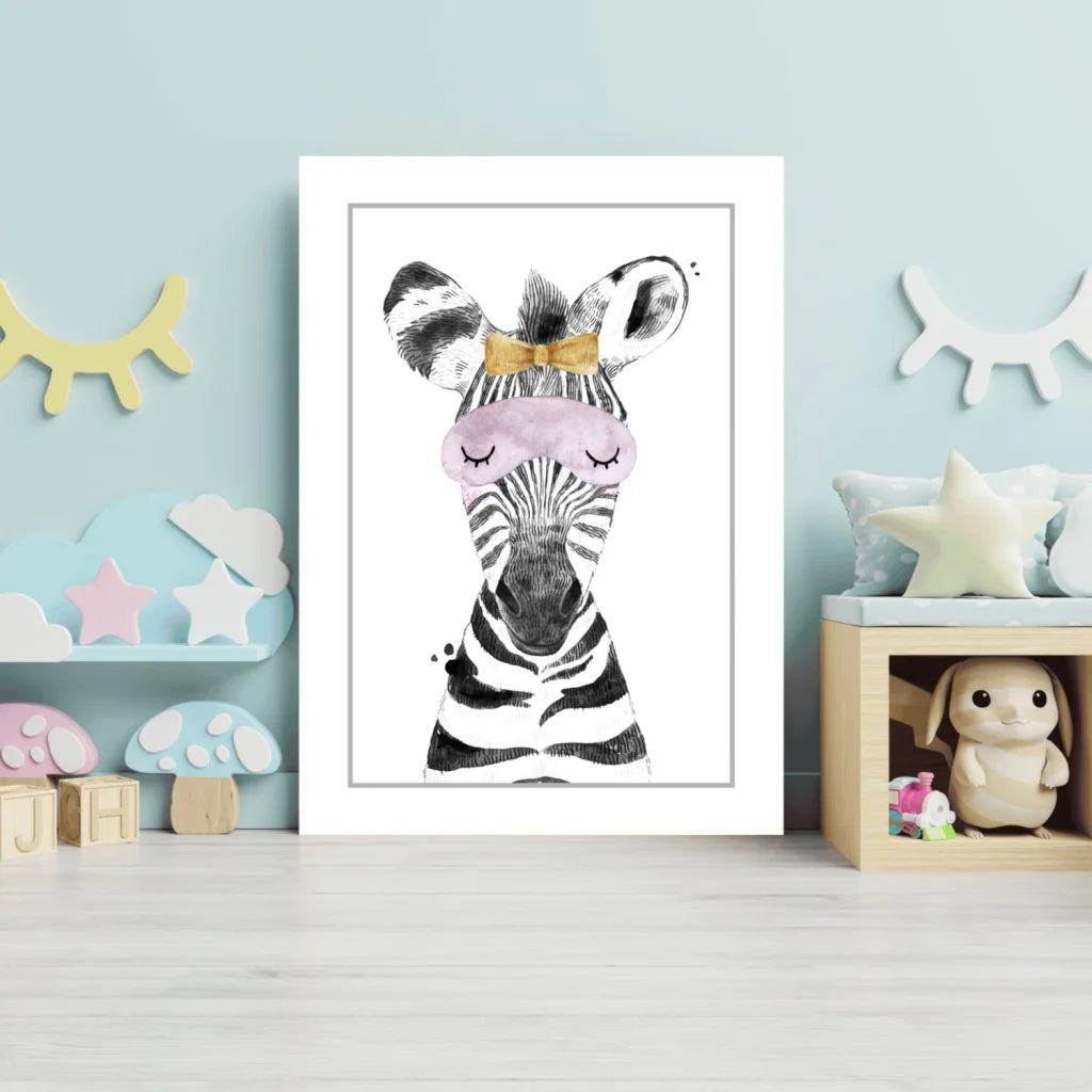 Sleepy Zebra insigne aluminum print with pink mask and gold bow