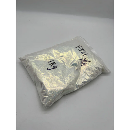 A kilogram of iridescent white glitter in a clear bag from Sparkly Light Pink F321R Pink 2mm collection