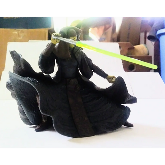 Luminara Unduli Star Wars action figure with green ninja toy and black dragon