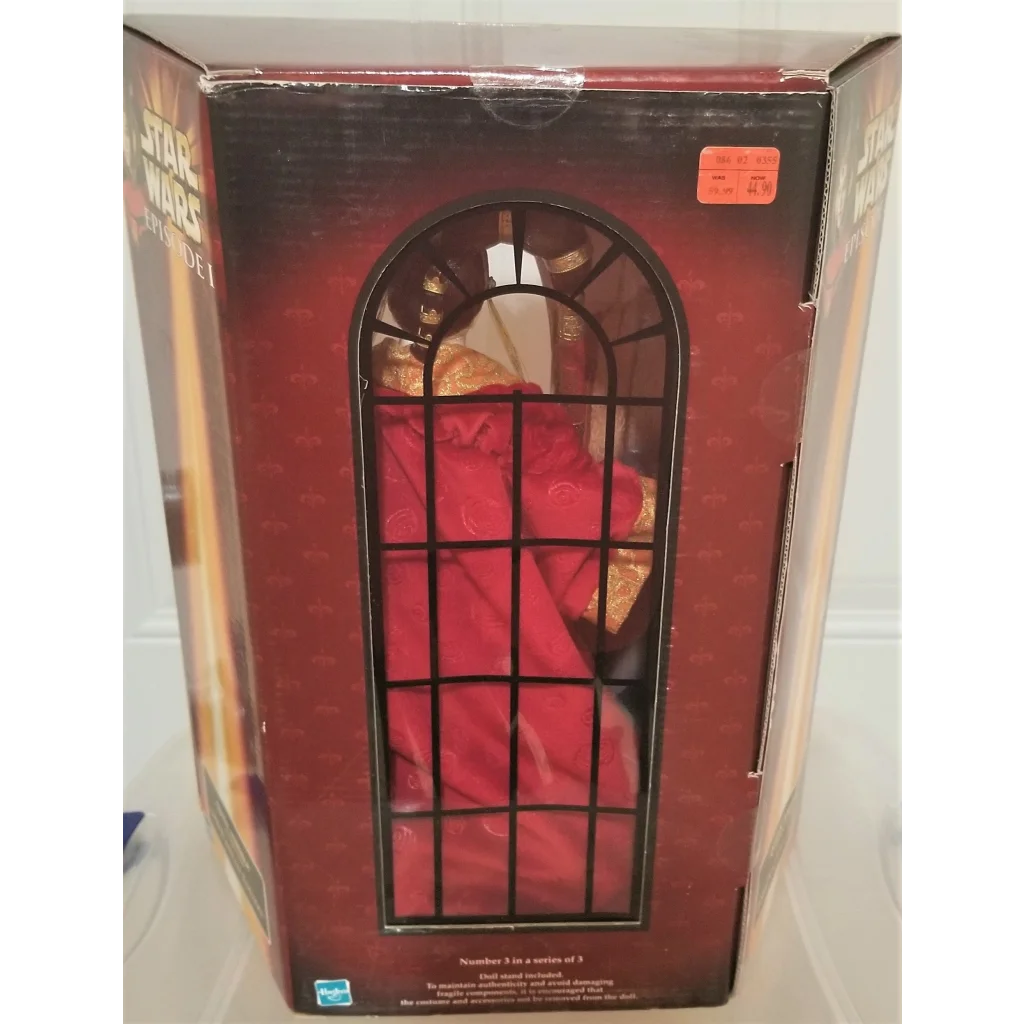 Star Wars Queen Amidala in red senate gown 1999 figure in box