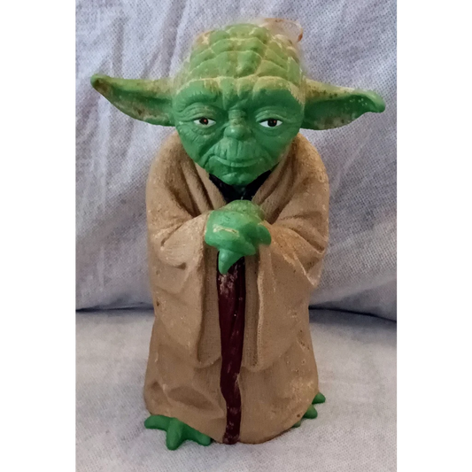 Vintage 1981 Kenner Star Wars Yoda rubber hand puppet in green