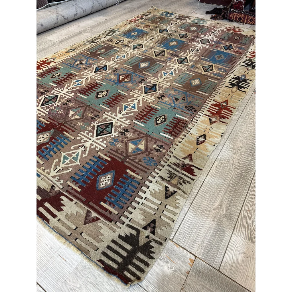 Stunning 19th century Turkish Reyhanli kilim rug with geometric patterns