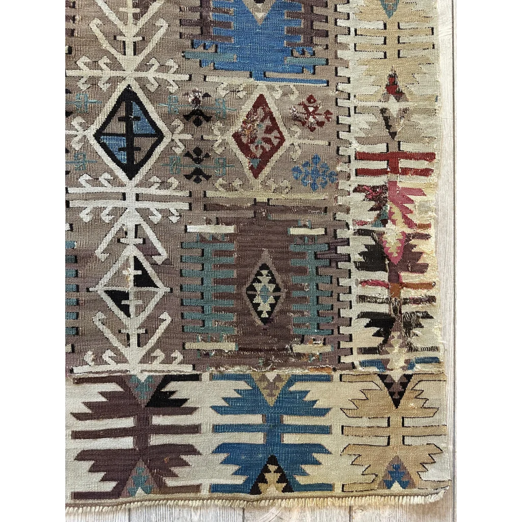 19th century Turkish Reyhanli kilim rug with geometric patterns