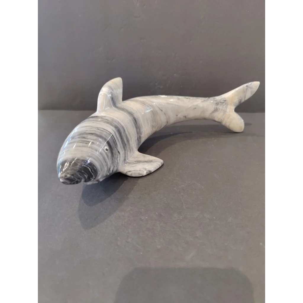Stunning 30cm onyx shark carving sculpture in gray stripes