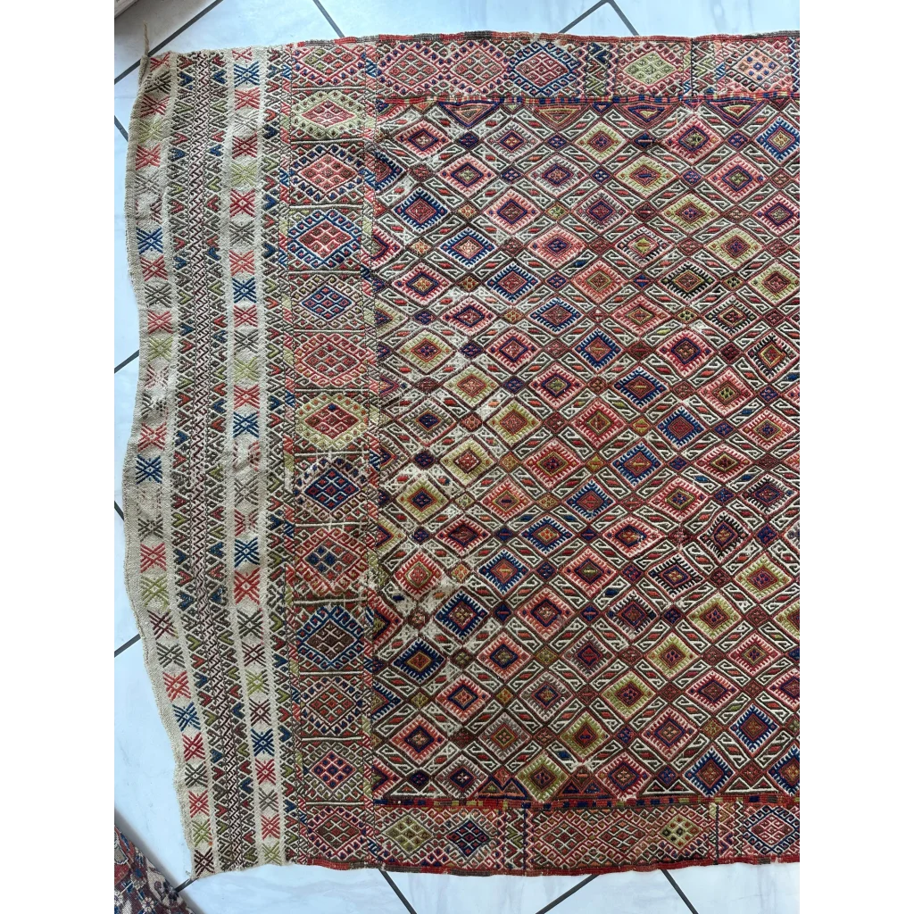 Stunning 1930 antique Turkish Jajim wool rug in reds and blues