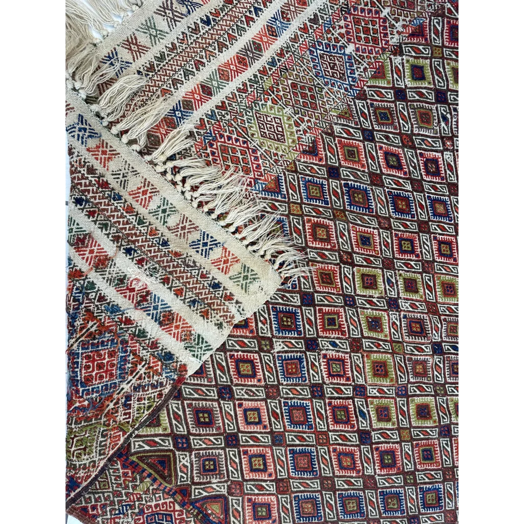 Stunning antique Turkish jajim wool rug with intricate geometric patterns