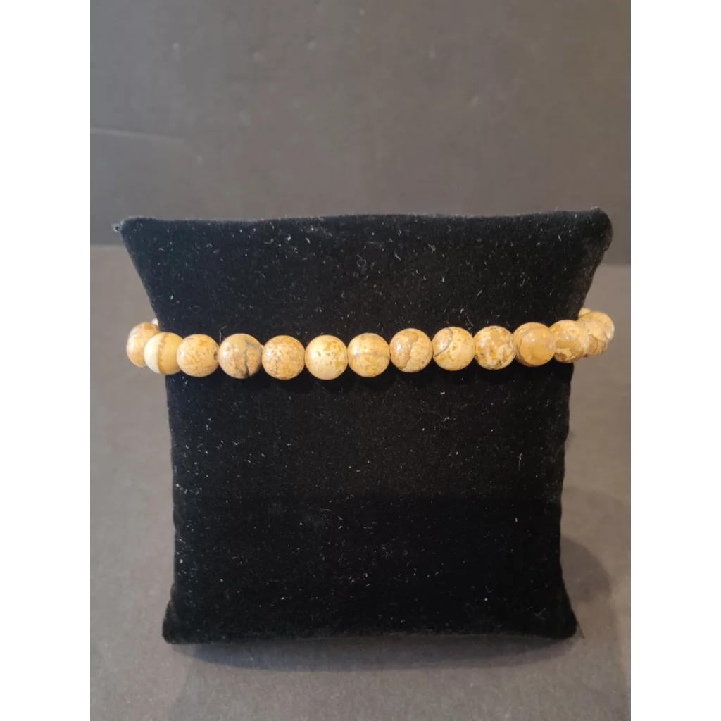 Stunning 6mm beaded stone bracelet with natural yellowish-beige gems