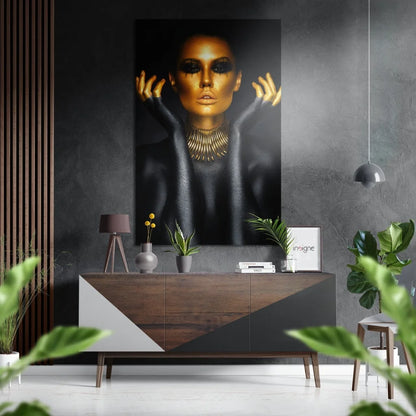 Stunning black-and-gold woman portrait on brushed aluminium dibond