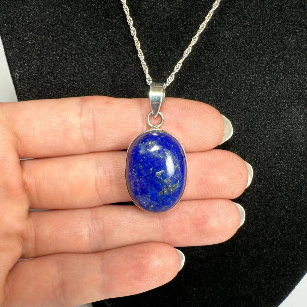 Stunning deep blue lapis lazuli pendant in sterling silver