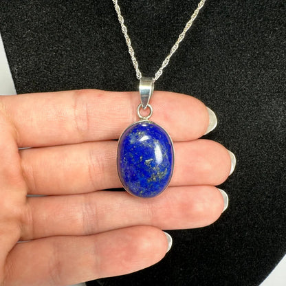 Stunning deep blue lapis lazuli pendant in sterling silver