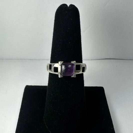 Stunning geometric amethyst ring in sterling silver with purple stone