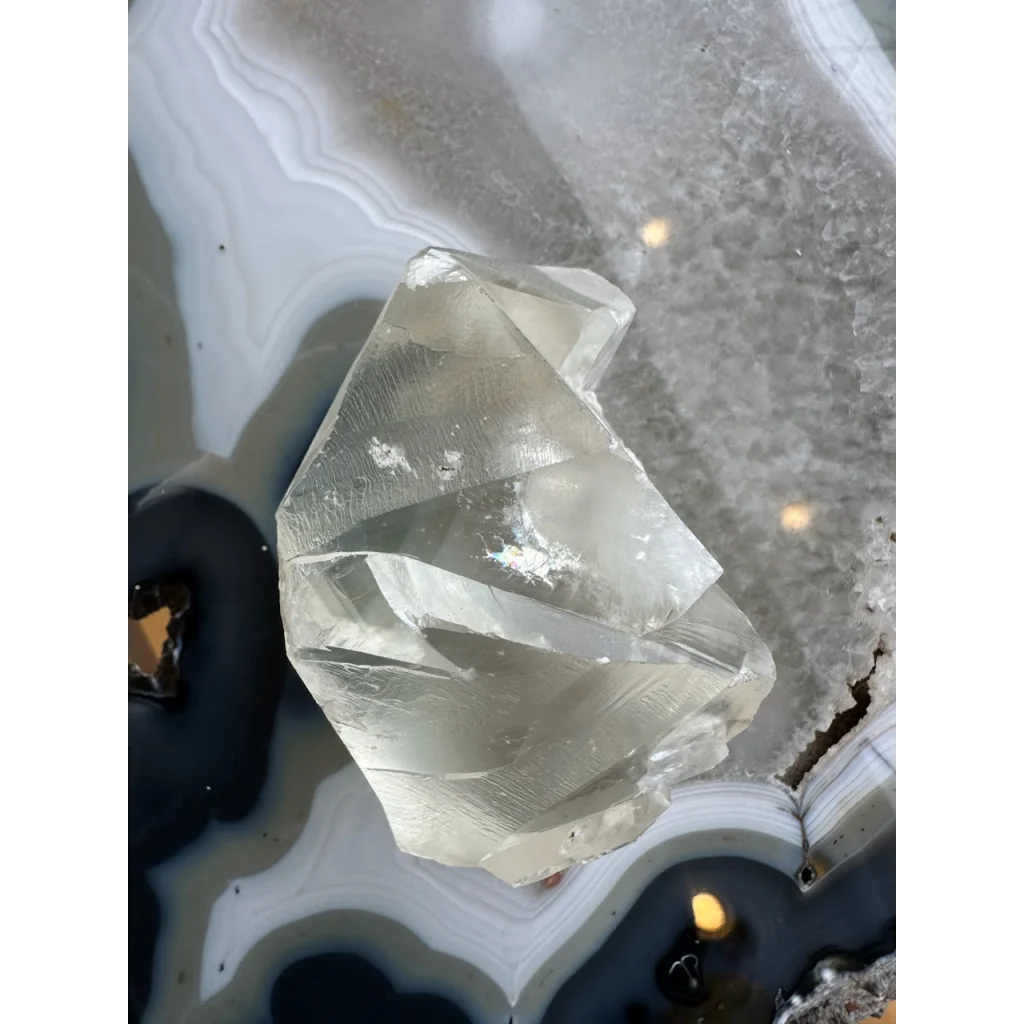 Stunning golden calcite crystal from India, 513g natural gem on agate