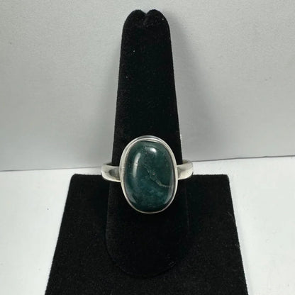 Stunning green serpentine ring in sterling silver with oval moss agate, size 13