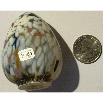 Handmade Kosta Boda glass egg from Boda glass collection dazzling collectors