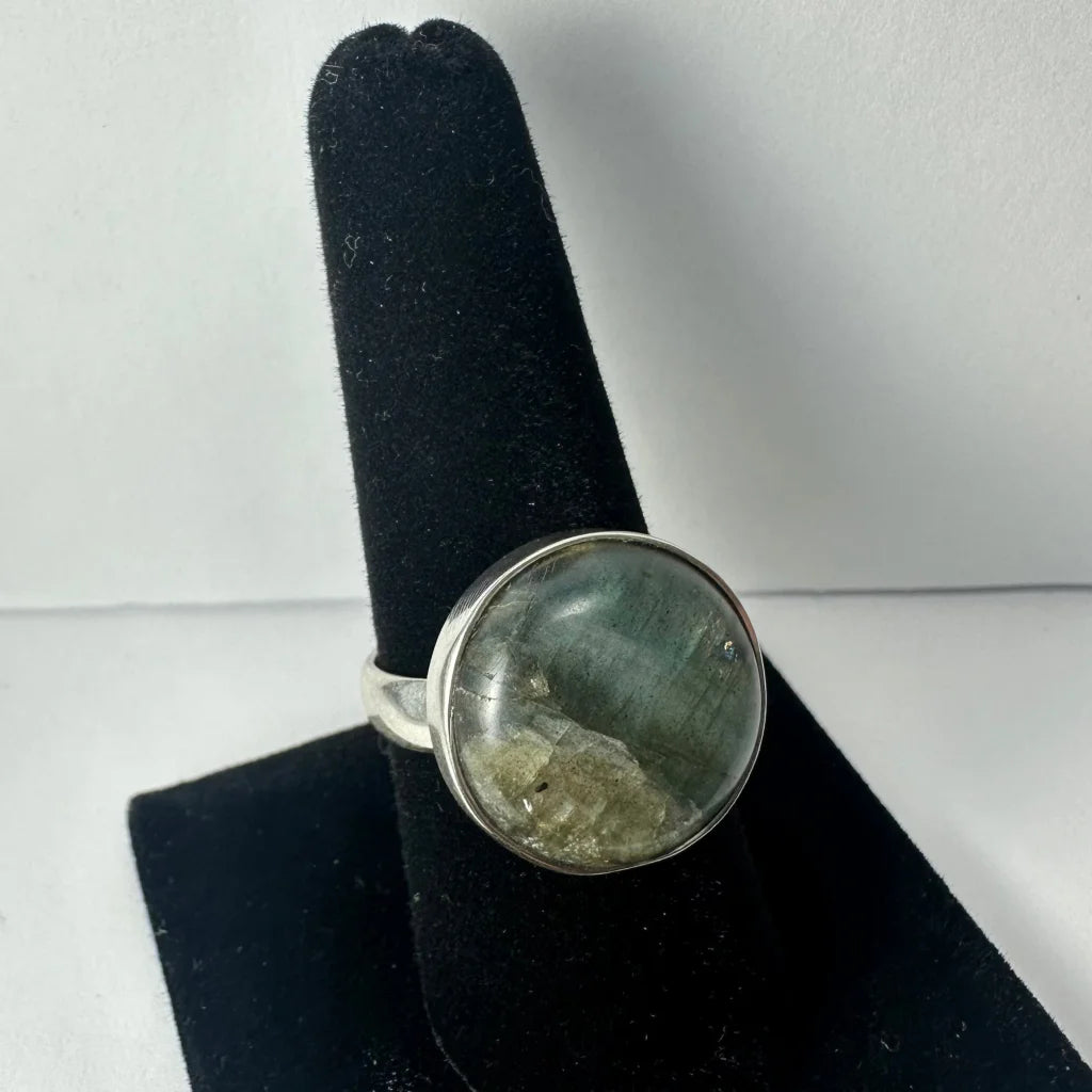Stunning silver labradorite ring with iridescent blue green glow