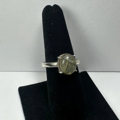 Stunning sterling silver labradorite ring with oval greenish-gray stone