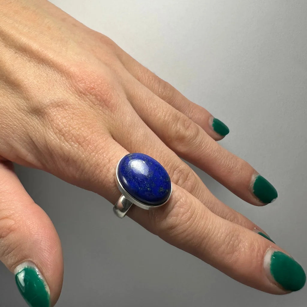 Stunning oval lapis lazuli ring in sleek sterling silver, size 7